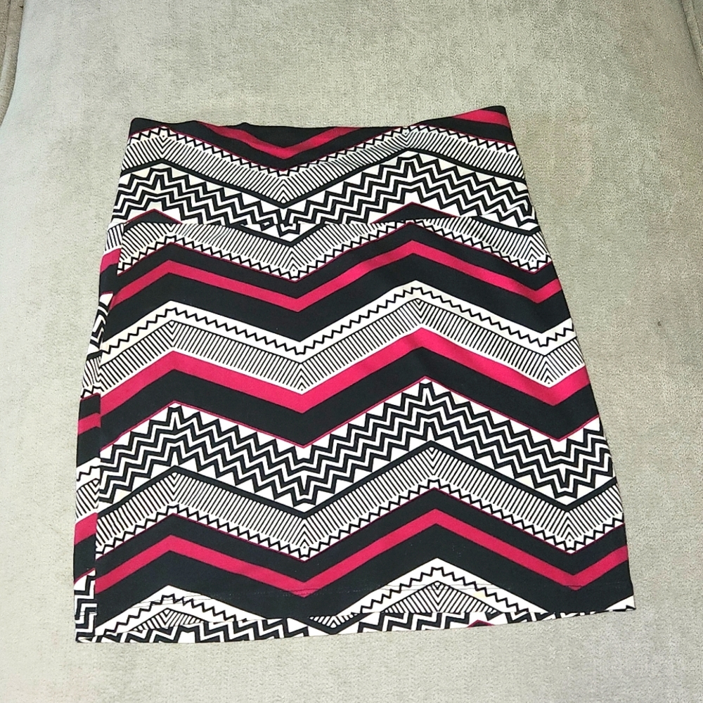 Fun pattern skirt